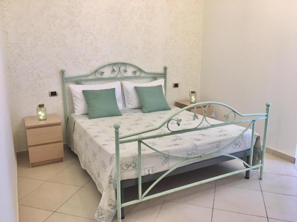 B&B La Pietra แอร์โกลาโน ภายนอก รูปภาพ